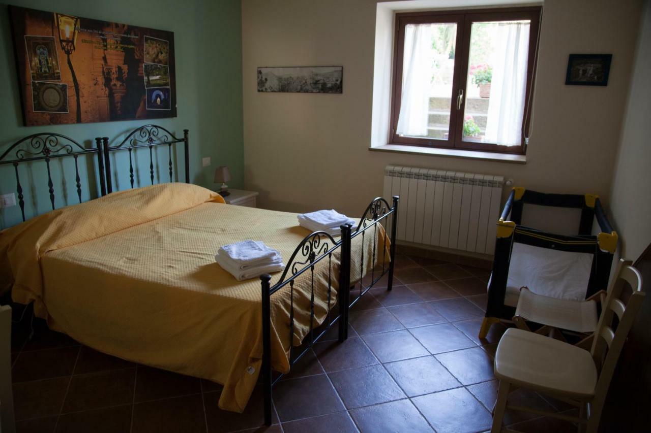 La Carretteria Guest House Mistretta Екстериор снимка